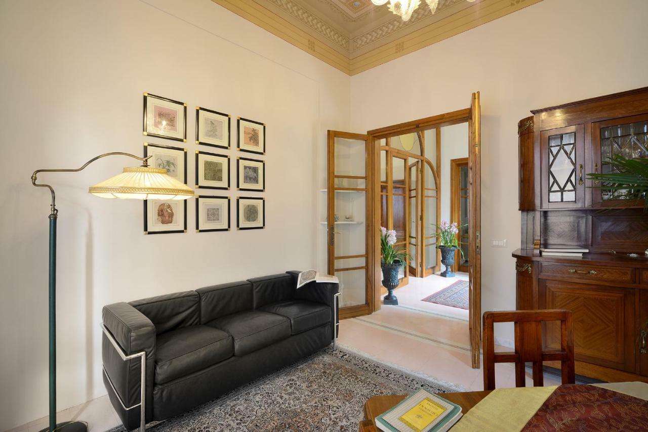 Villa Le Facezie B&B แตร์รานูโอวา บราชโชลีนี ภายนอก รูปภาพ